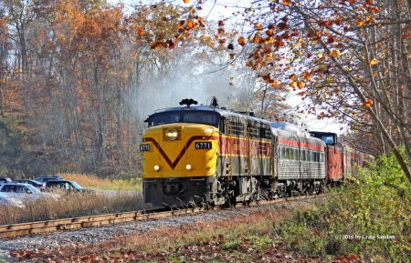 FPA No. 6771 leads the last Ales on Rails train of the year through Brecksville.