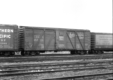 CB&Q 28402 boxcar